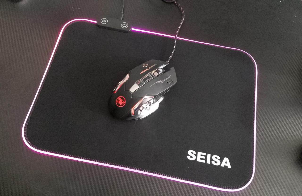 Mouse Pad Gamer RGB Seisa 20×35 cm – Iluminación Multicolor y Base Antideslizante - INOTEK s.a.s