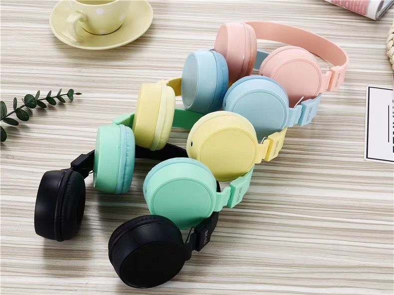Diademas BK-05 Alámbricas Retro | Sonido Potente y Diseño Clásico