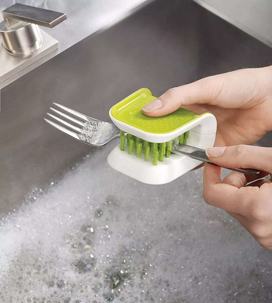 Cepillo multiusos de cocina