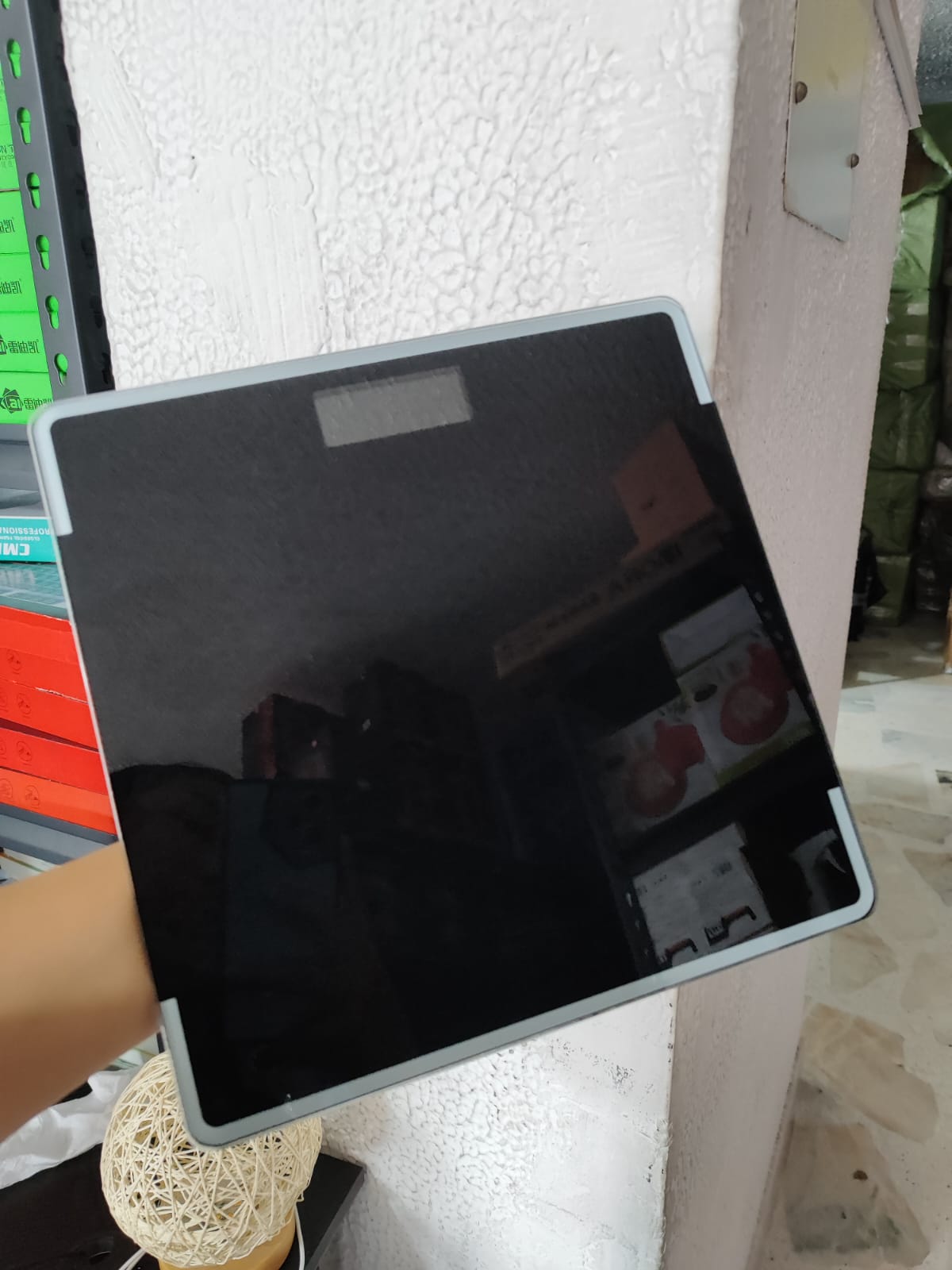 Pesa Báscula Digital de Alta Precisión con Pantalla LCD Retroiluminada | b1918 - 180 kg - Vista 6
